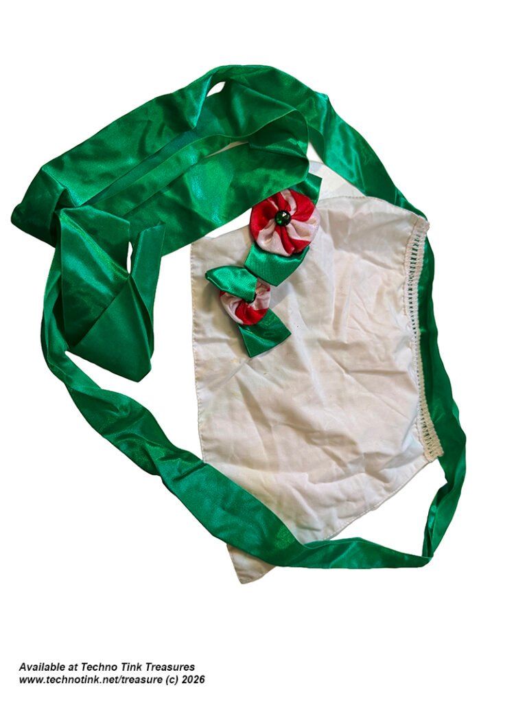 Apron - Peppermint Elf Green White Used
