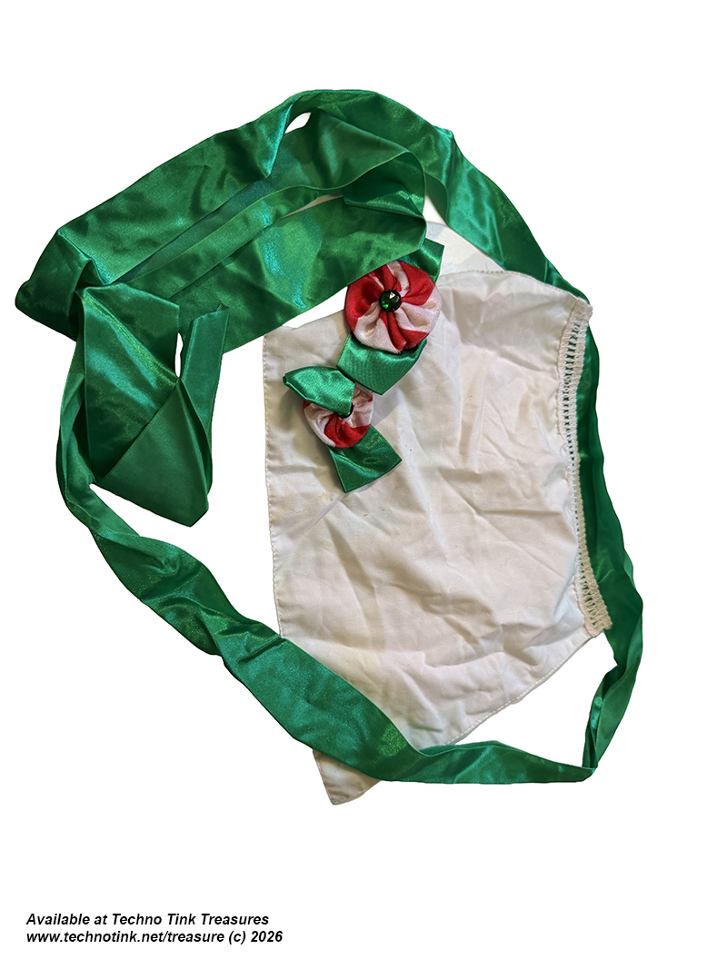 Apron - Peppermint Elf Green White Used