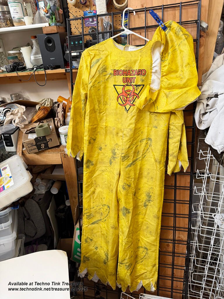 Biohazard Suit: Kids XL Costume