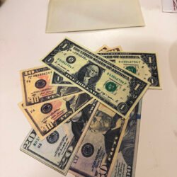 Flash Dollar Bills - Assorted 2 each US $1 $10 $20 $50 $100 - Pack of 10 (PM)